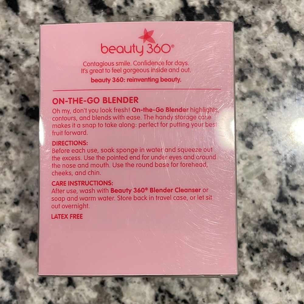 Beauty 360 on the go beauty blender with Avocado travel case - Picture 2 of 4